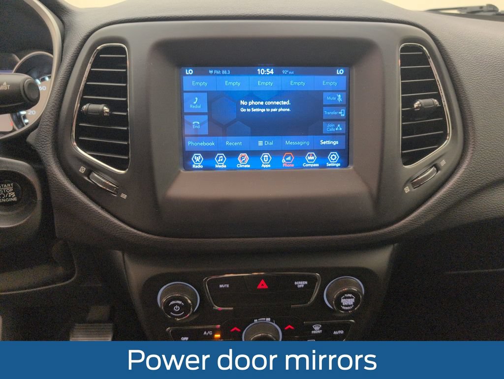 Used 2018 Jeep Compass Latitude w/ Popular Equipment Group FWD image 26