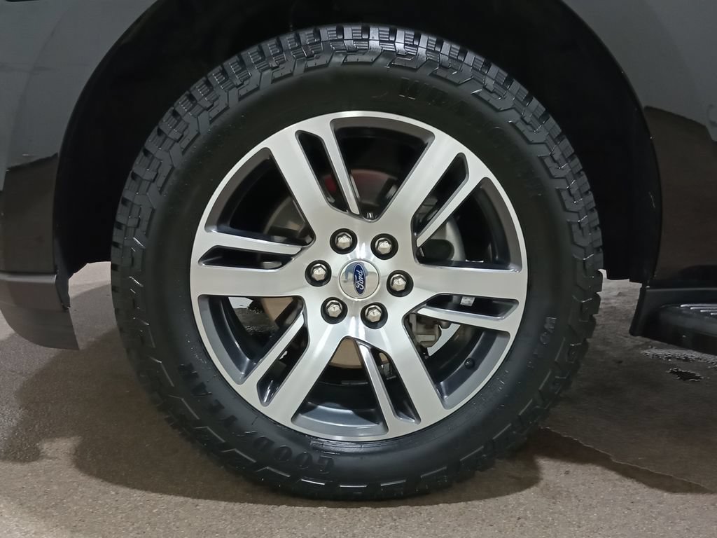 Certified 2024 Ford Expedition Max Limited RWD image 12