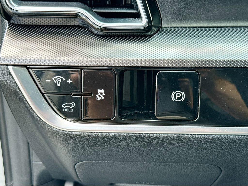 Used 2024 Kia Sportage SX FWD image 10