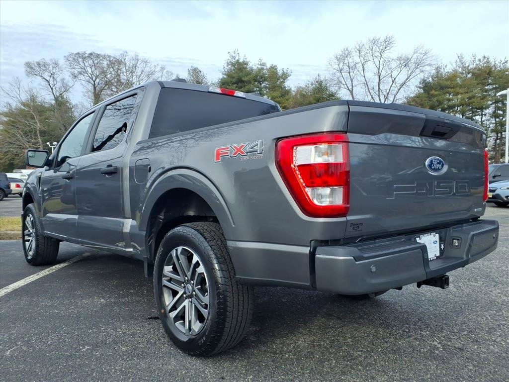 Certified 2022 Ford F150 XL w/ STX Appearance Package image 4