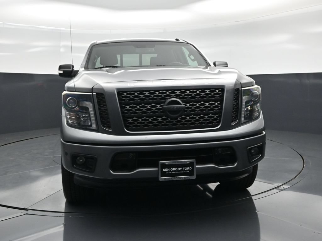 Used 2019 Nissan Titan SV w/ SV Convenience Package RWD image 55