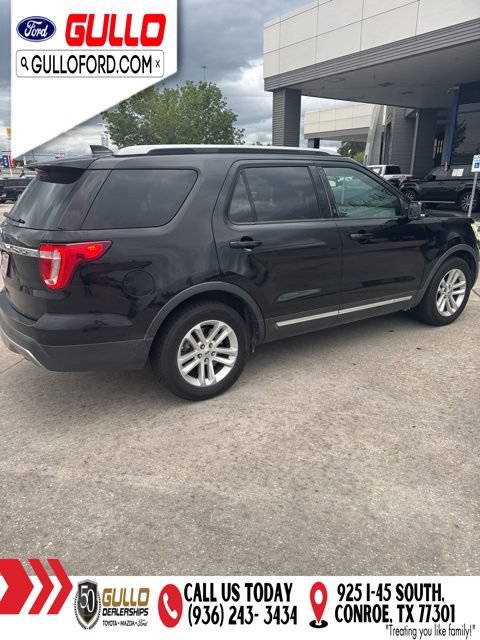 Certified 2017 Ford Explorer XLT w/ Equipment Group 202A FWD image 5