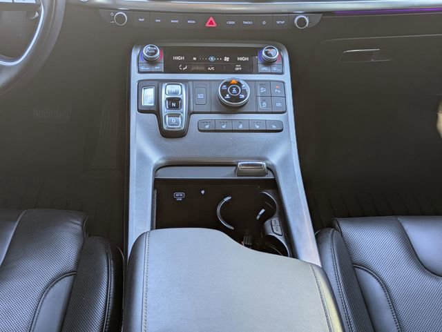 Used 2024 Hyundai Palisade Calligraphy image 18