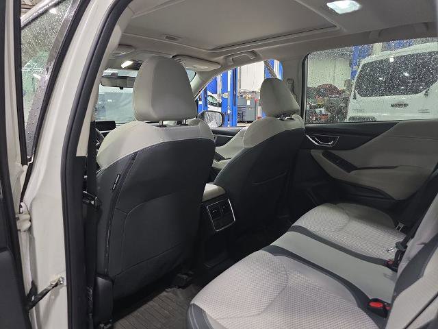 Used 2019 Subaru Forester Premium w/ All-Weather Package AWD/4WD image 17