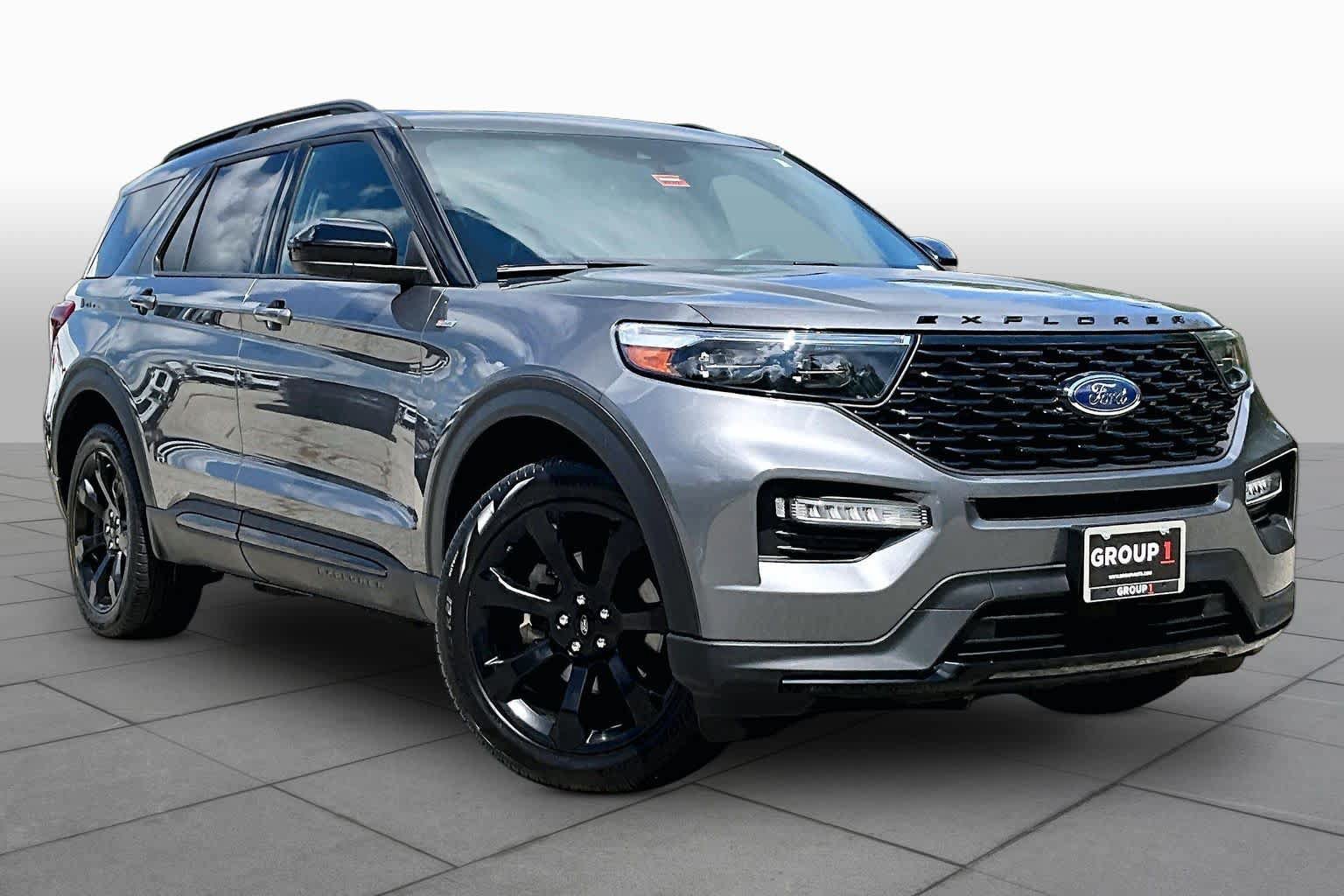 Certified 2023 Ford Explorer ST-Line w/ Class IV Trailer Tow Package AWD/4WD image 3