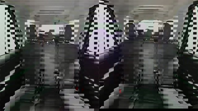 Certified 2025 Ford Expedition Active image 25