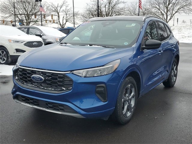 Certified 2023 Ford Escape ST-Line w/ Tech Pack #1 image 2