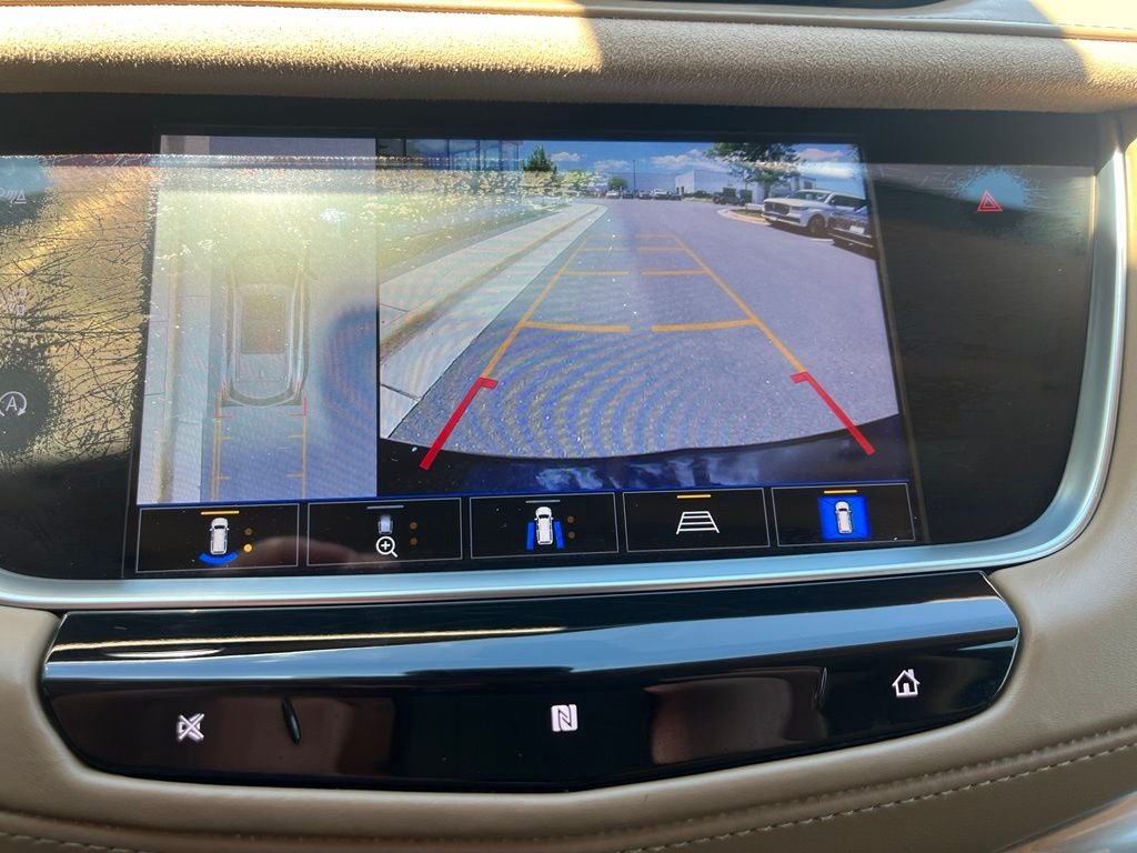 Used 2021 Cadillac XT5 Premium Luxury w/ Platinum Package FWD image 32