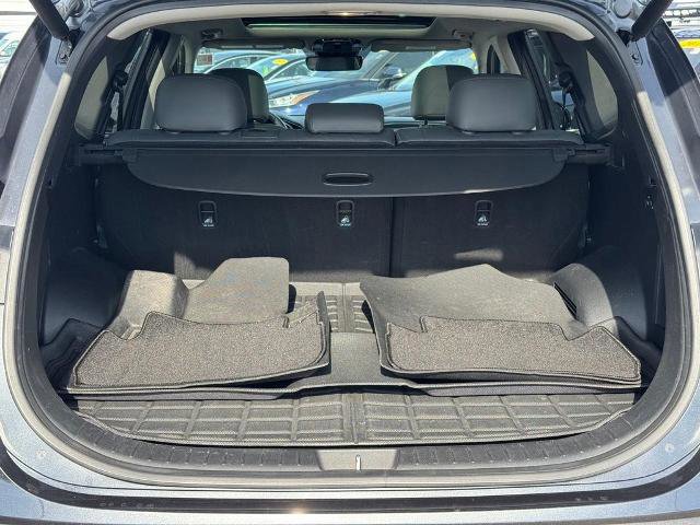 Used 2021 Hyundai Santa Fe SEL w/ Convenience + Premium Package AWD/4WD image 6