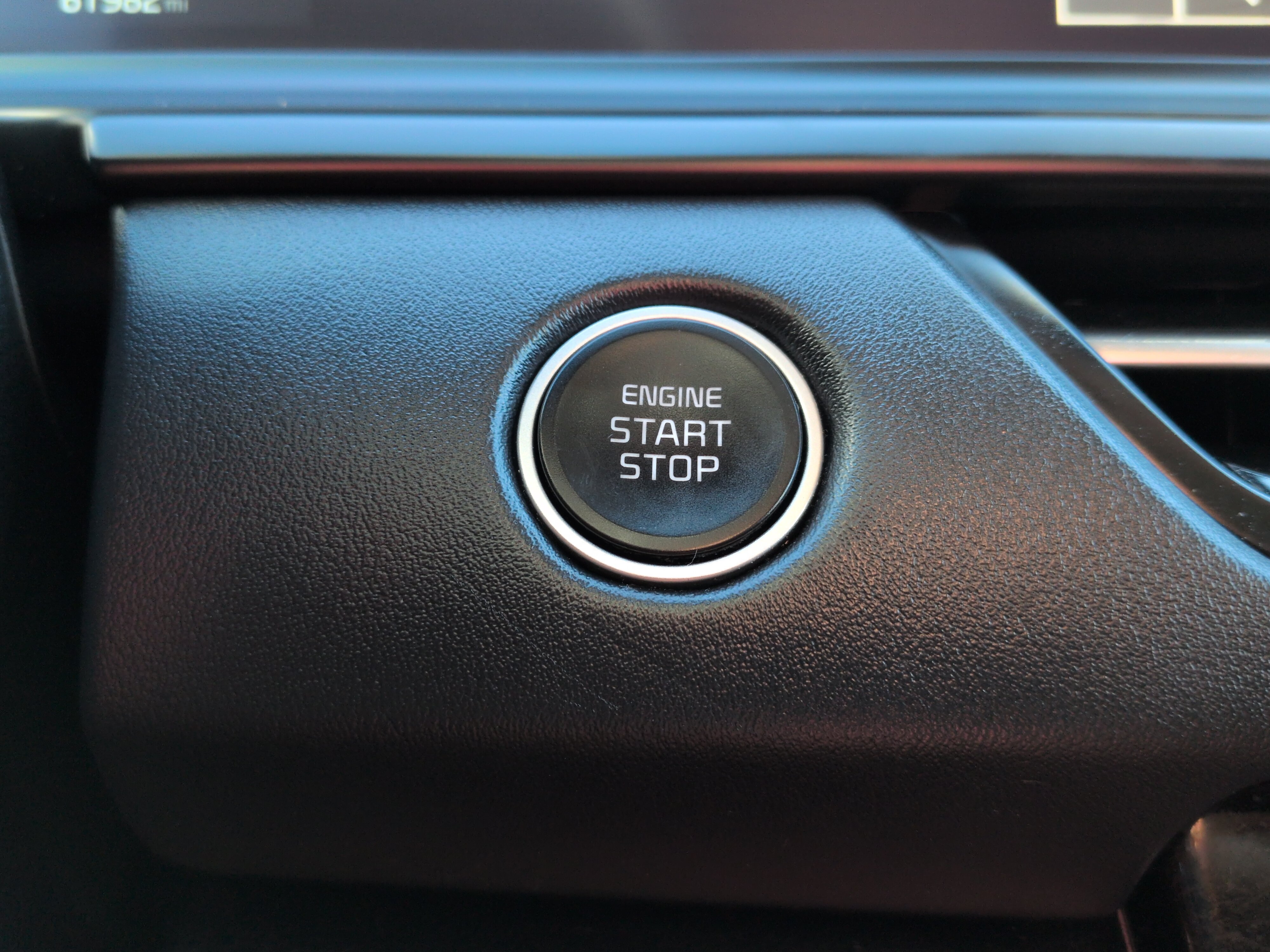 Used 2024 Kia Seltos EX FWD image 26