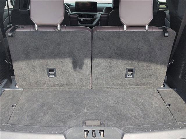 Certified 2025 Ford Explorer Platinum w/ LUX Leather Package image 9