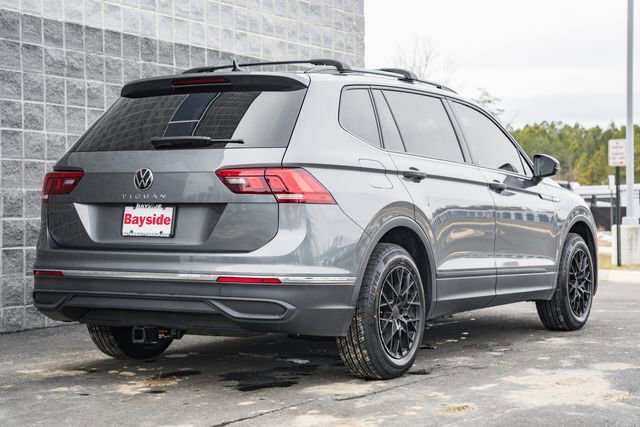 Used 2023 Volkswagen Tiguan S image 4