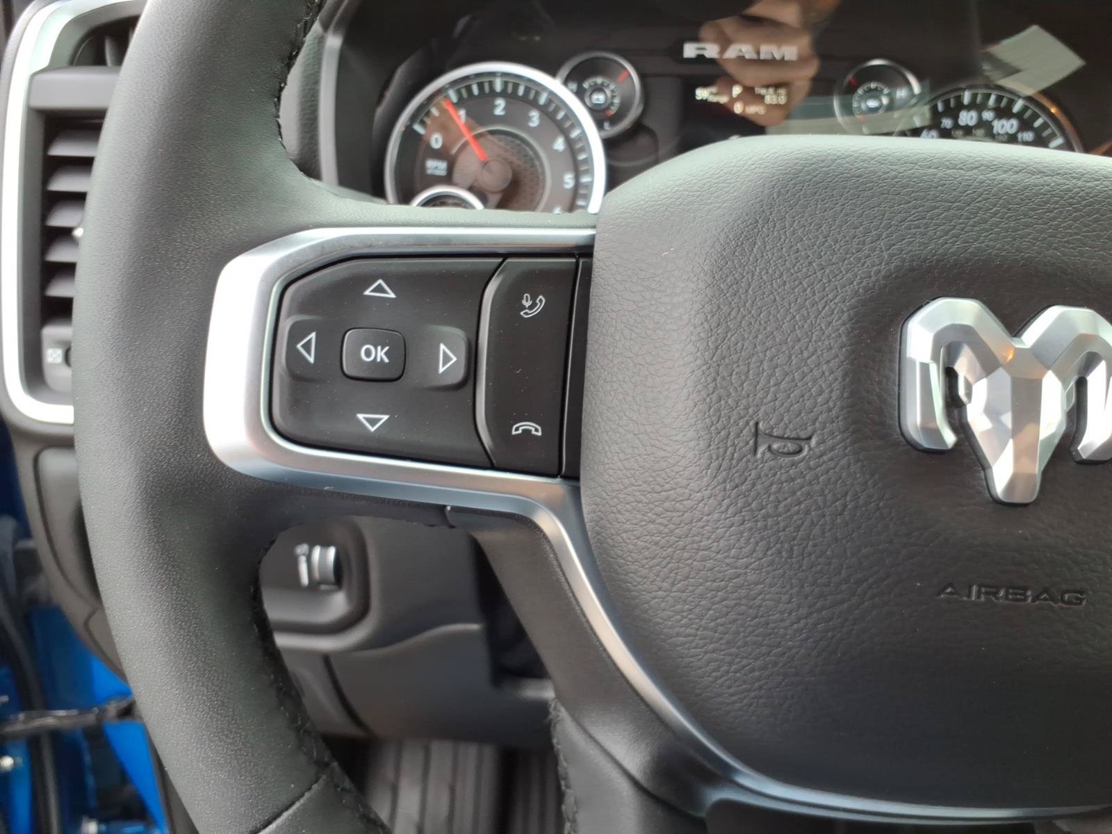 Used 2025 RAM 1500 Big Horn AWD/4WD image 17