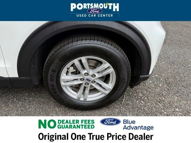 Certified 2023 Ford Explorer XLT w/ Equipment Group 202A image 35