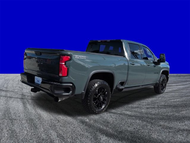 Used 2025 Chevrolet Silverado 2500 LTZ w/ Trail Boss Package AWD/4WD image 4