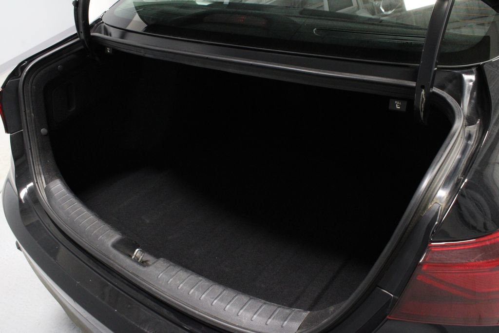 Used 2024 Kia Forte LXS FWD image 15