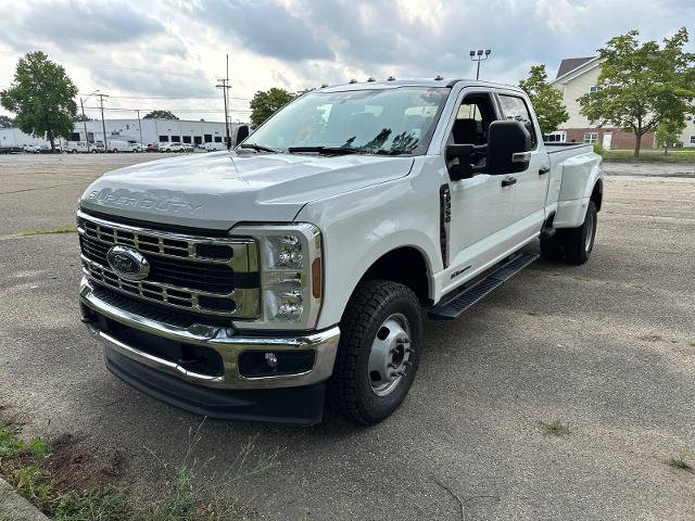 Certified 2025 Ford F350 XLT AWD/4WD image 30