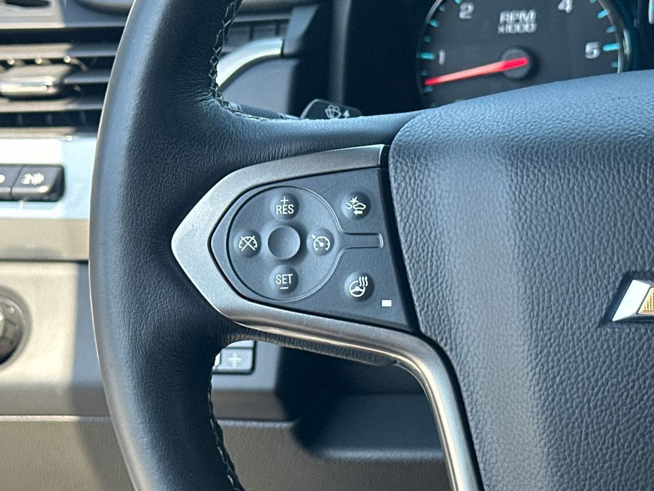 Used 2019 Chevrolet Tahoe Premier RWD image 27
