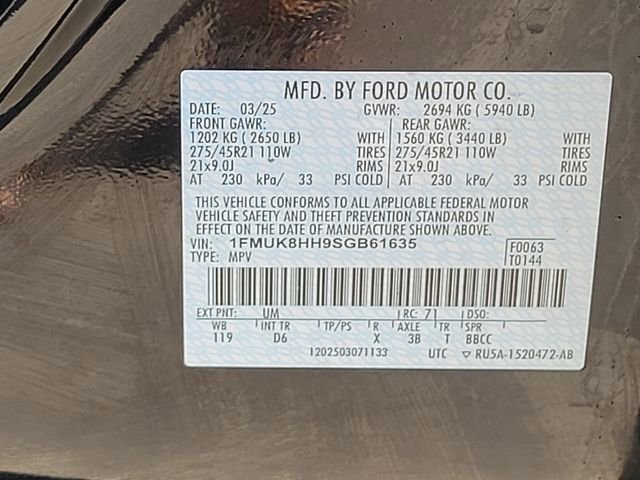 Certified 2025 Ford Explorer Platinum w/ LUX Leather Package image 17