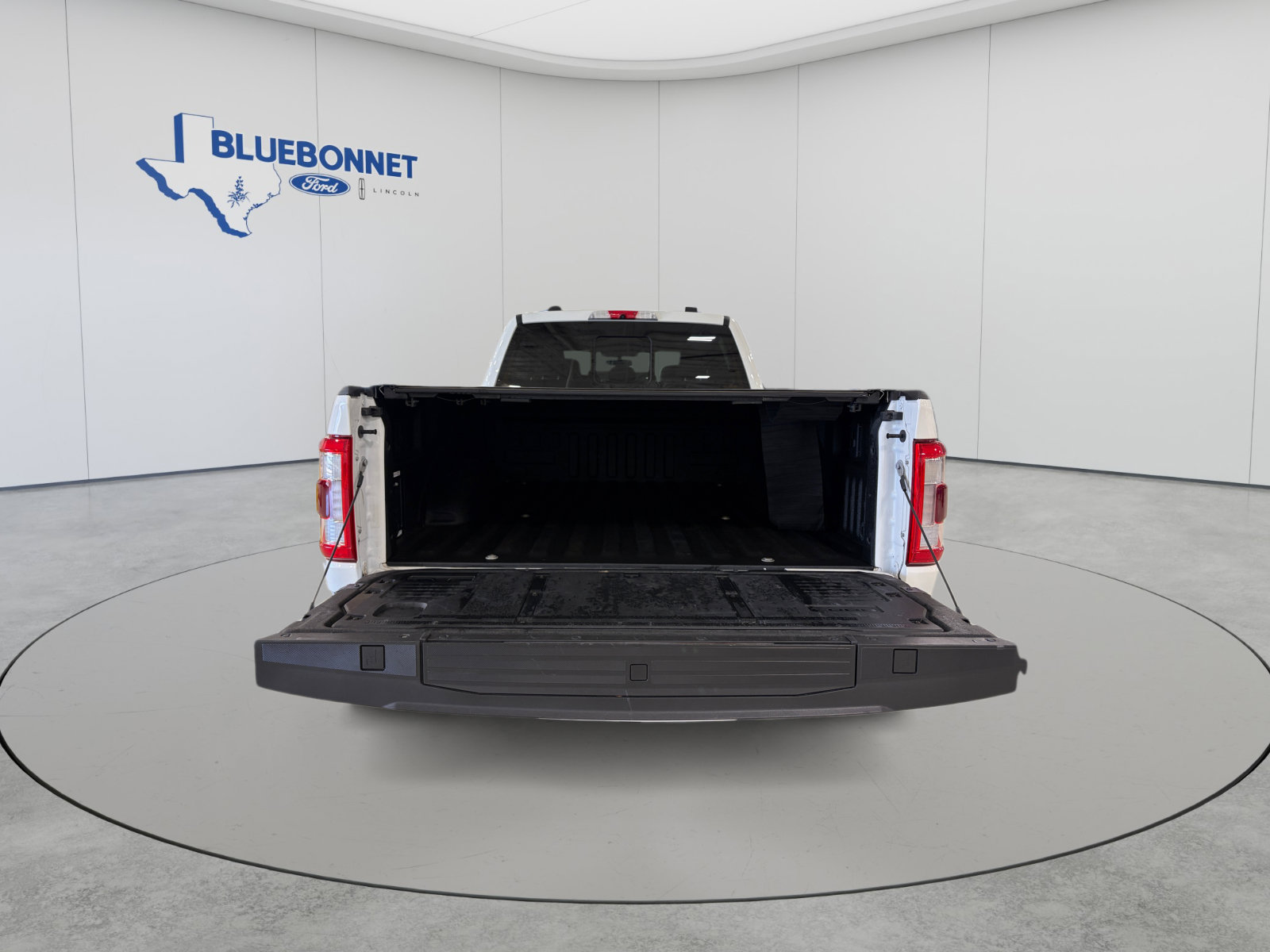 Certified 2021 Ford F150 King Ranch w/ Equipment Group 601A High AWD/4WD image 23