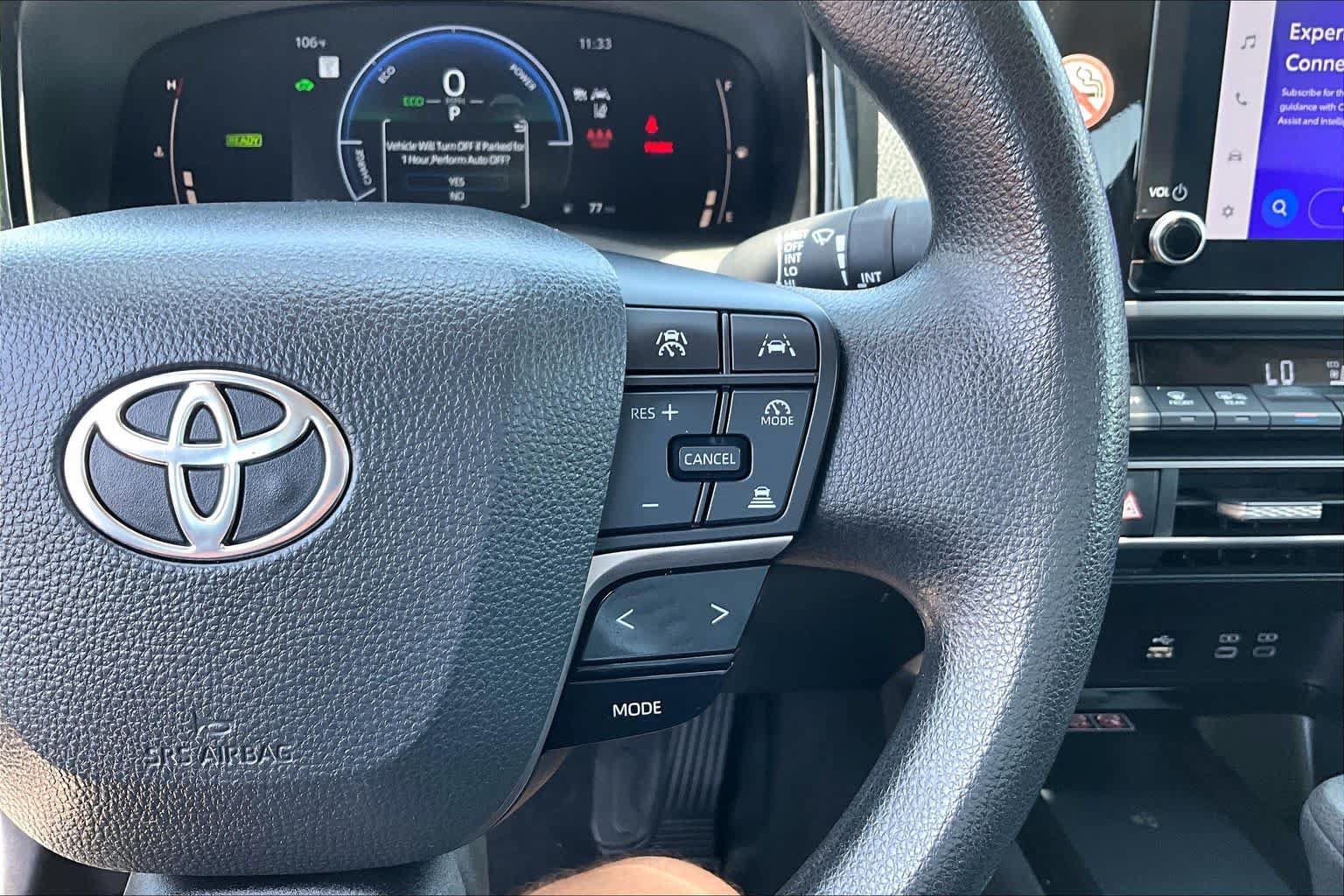 Used 2025 Toyota Camry LE FWD image 24