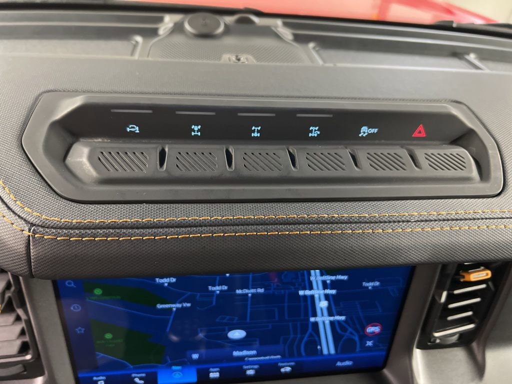 Certified 2024 Ford Bronco Badlands AWD/4WD image 27