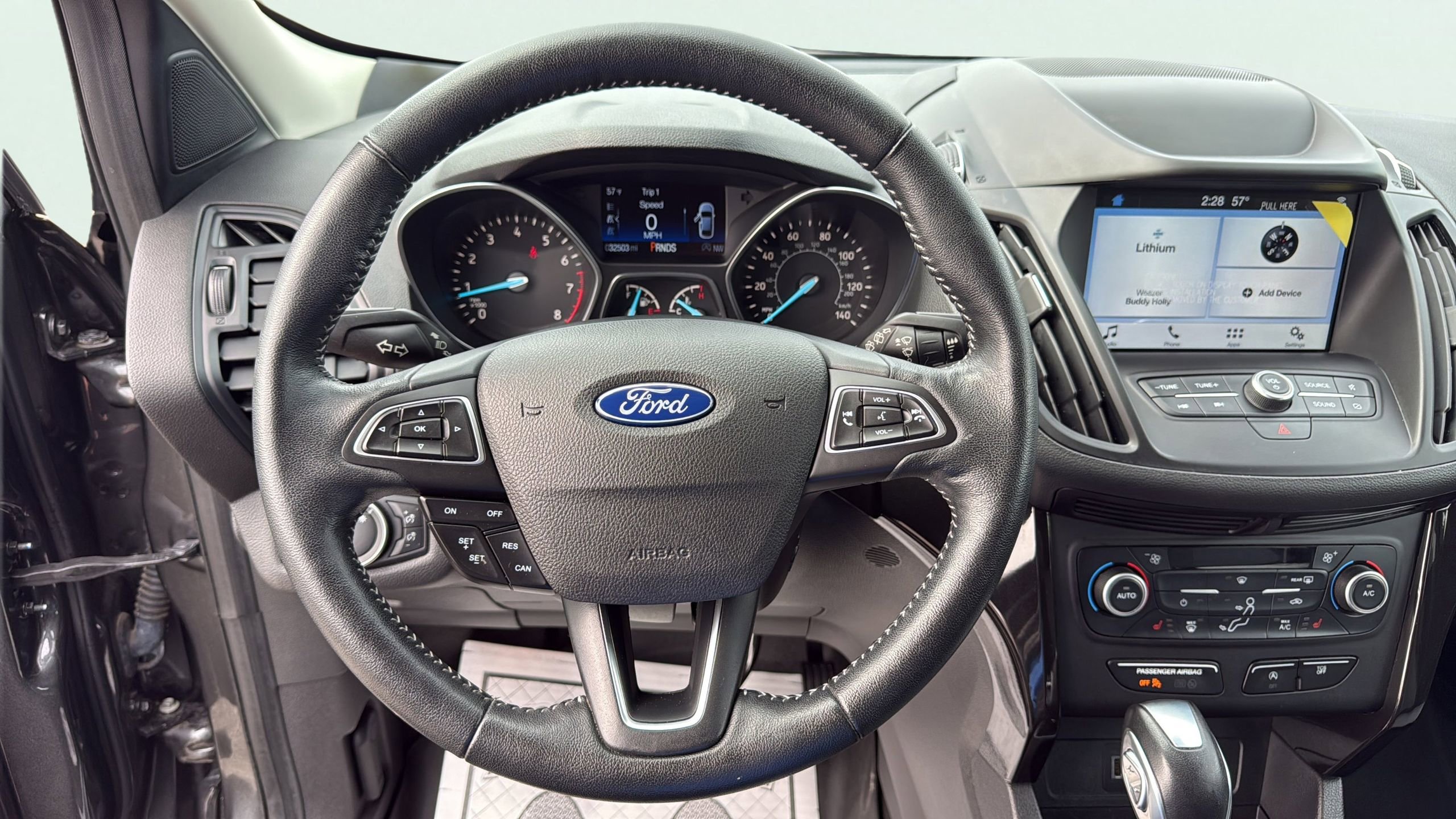 Certified 2019 Ford Escape SE AWD/4WD image 18