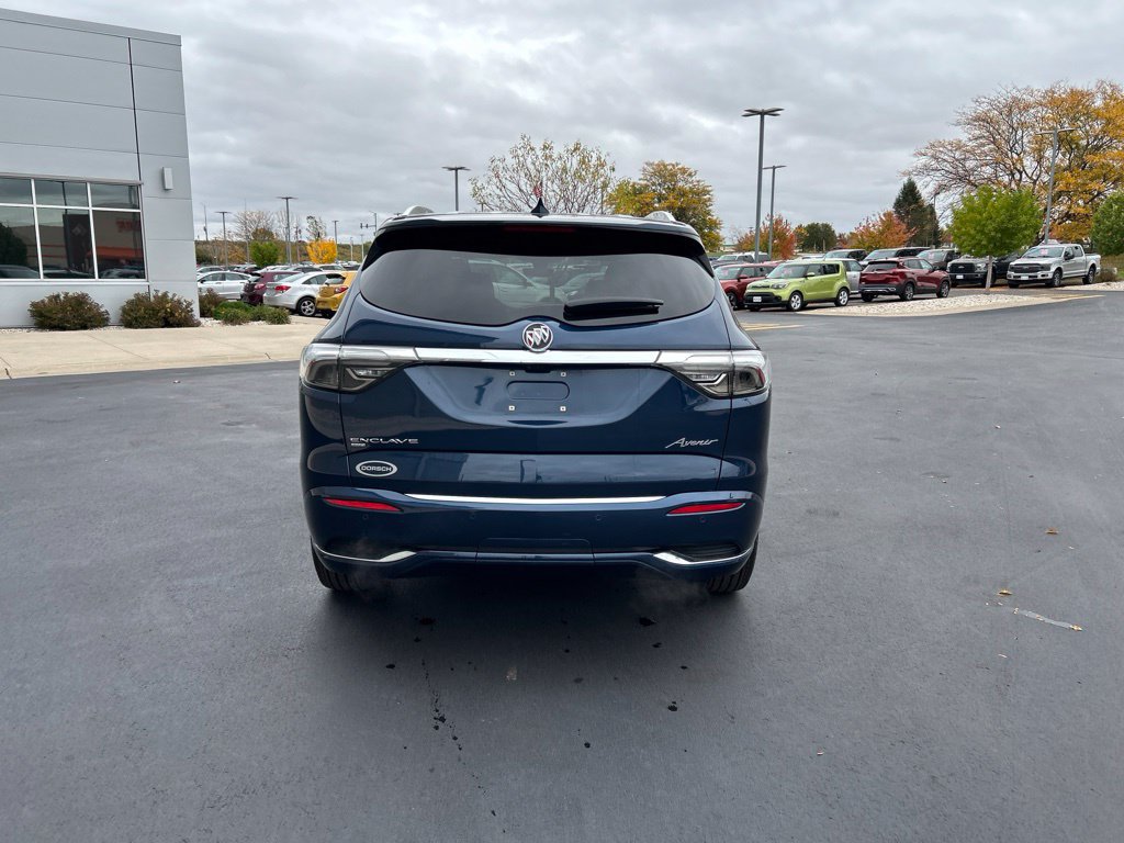 Used 2022 Buick Enclave Avenir w/ Trailering Package, 5000 lbs. AWD/4WD image 5