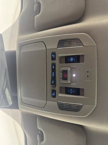 Used 2021 Toyota Highlander Platinum AWD/4WD image 16