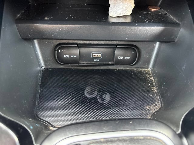 Used 2020 Kia Soul S FWD image 28