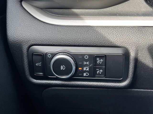 Certified 2023 Ford Explorer XLT w/ Equipment Group 202A image 28