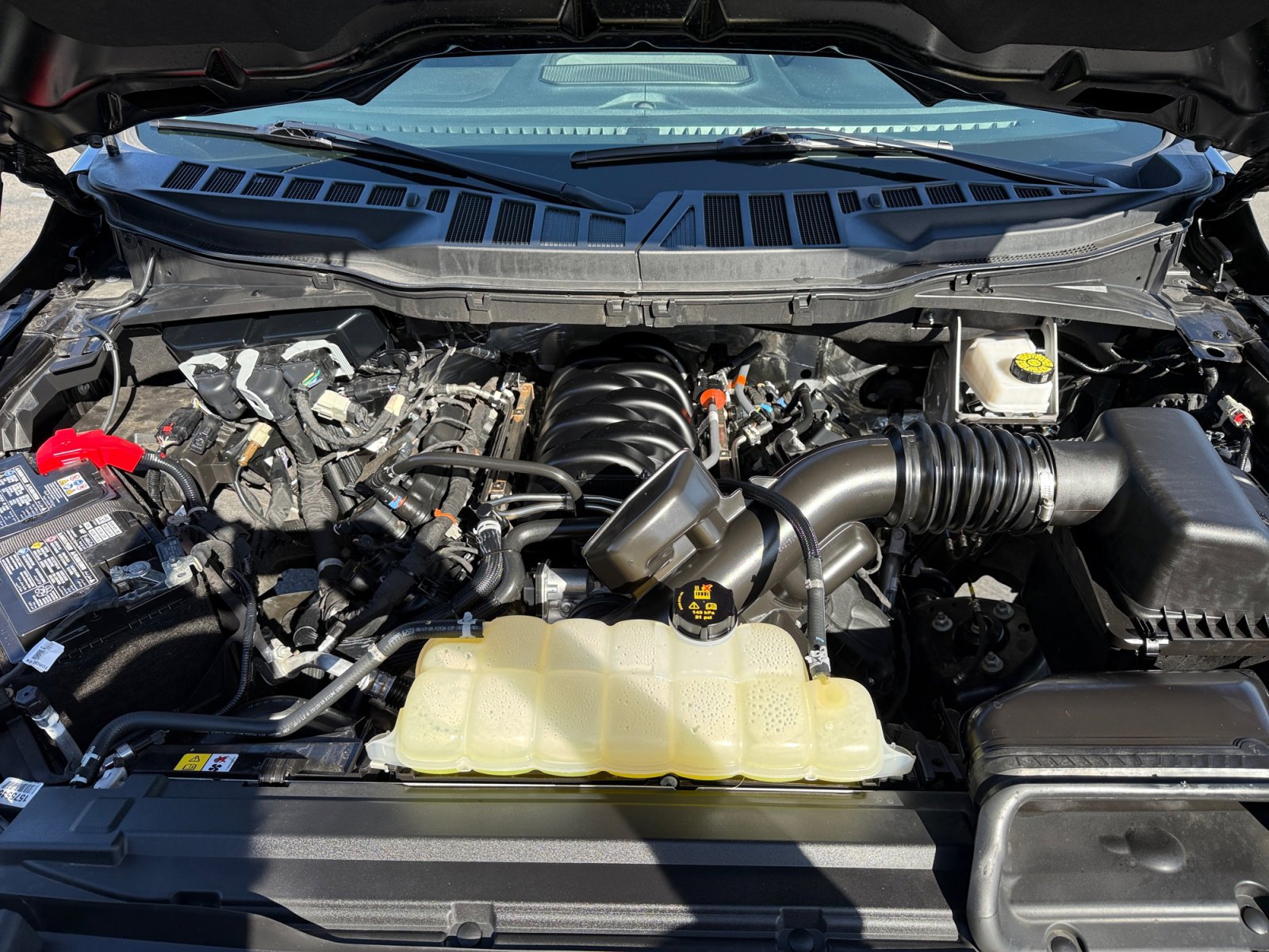 Certified 2025 Ford F150 XLT w/ Equipment Group 301A Standard RWD image 20