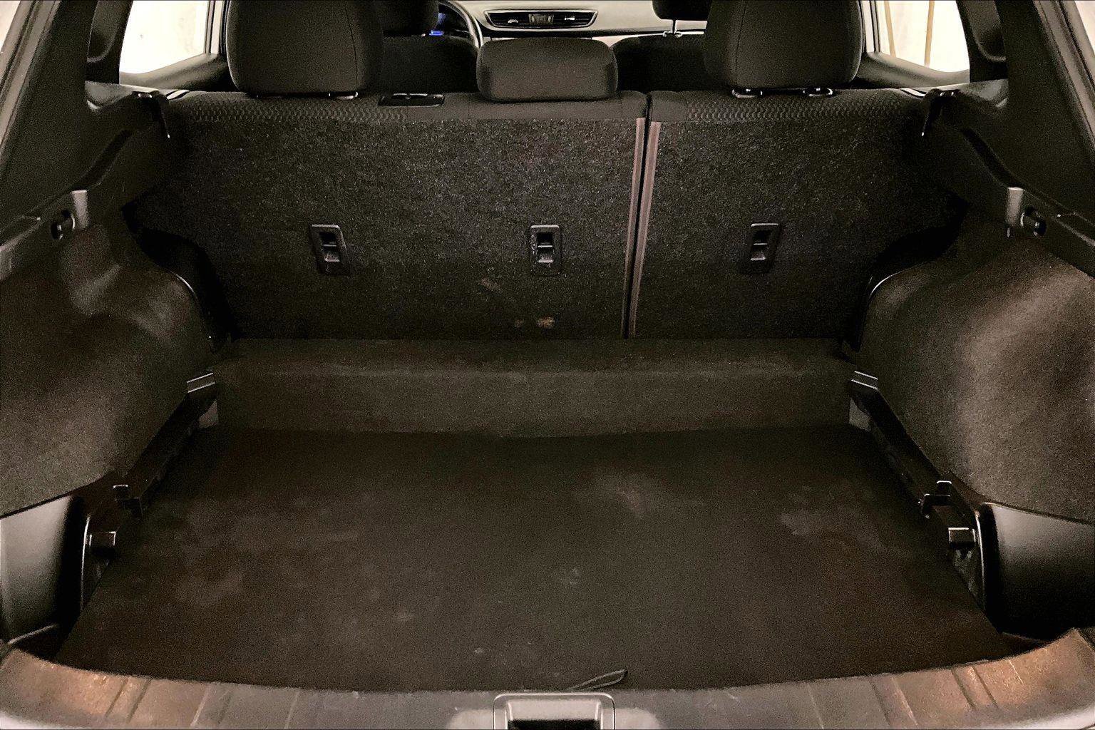 Used 2020 Nissan Rogue Sport S w/ Appearance Package image 33