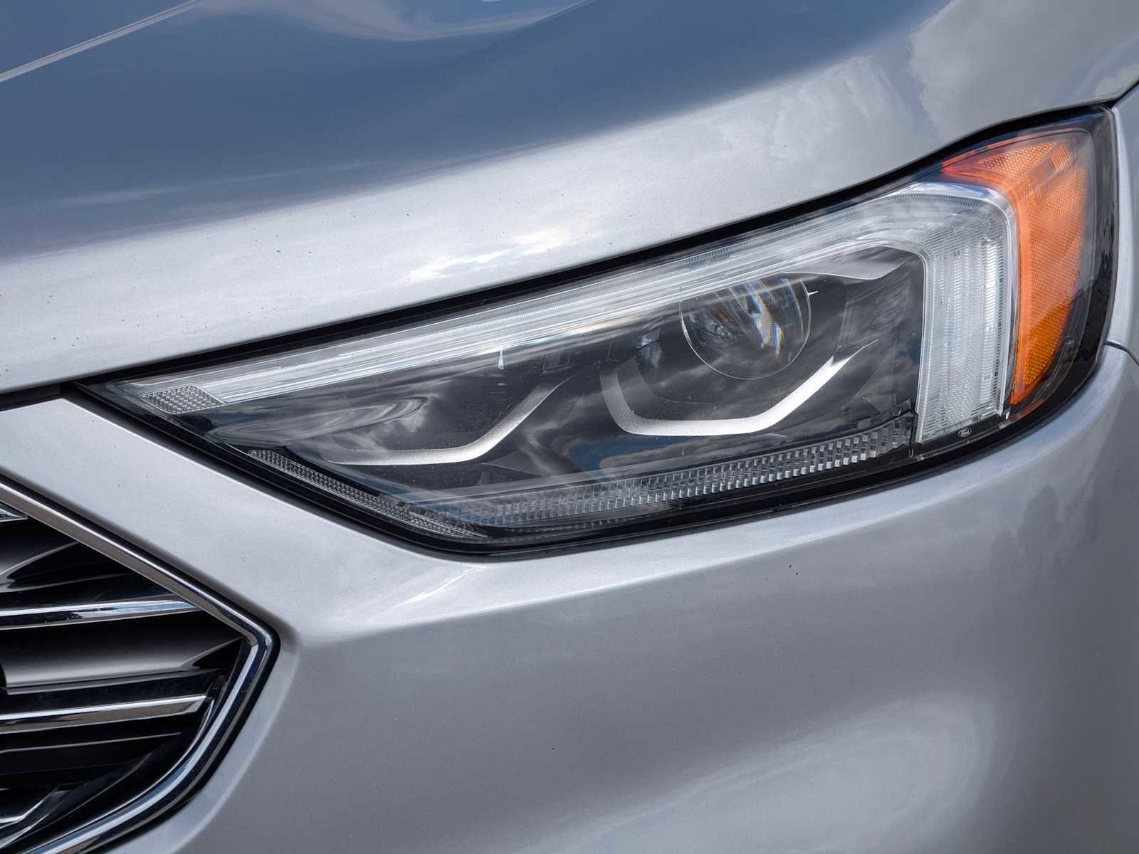 Certified 2020 Ford Edge Titanium w/ Equipment Group 301A AWD/4WD image 10