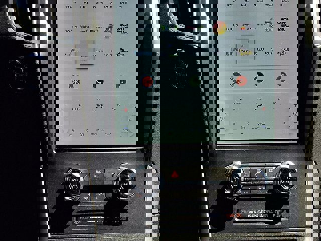 Certified 2023 Ford Edge SEL w/ Convenience Package image 12