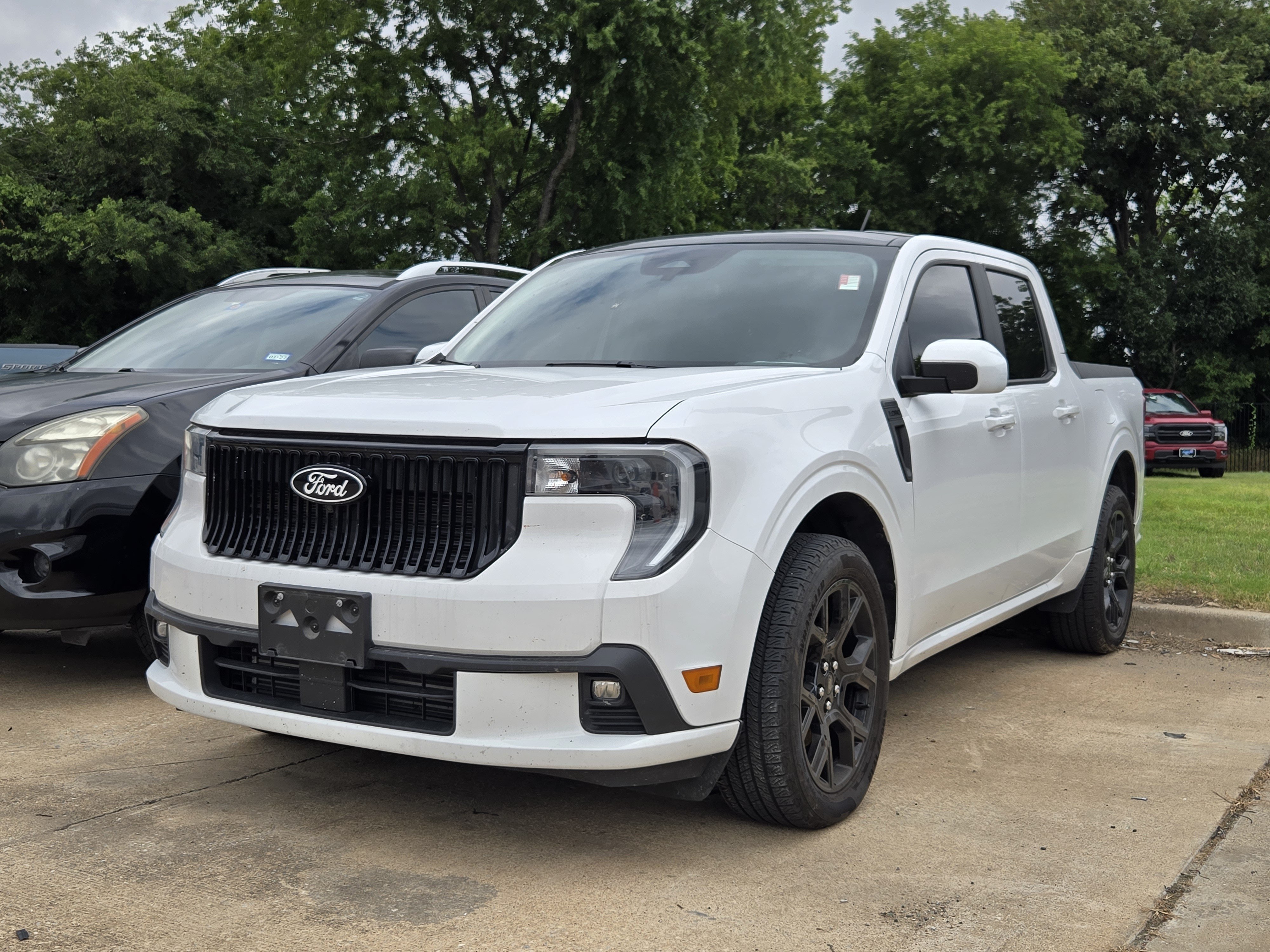 Certified 2025 Ford Maverick Lobo AWD/4WD image 3