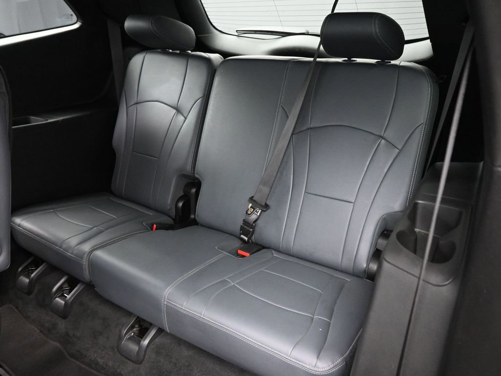 Used 2022 Buick Enclave Essence image 46