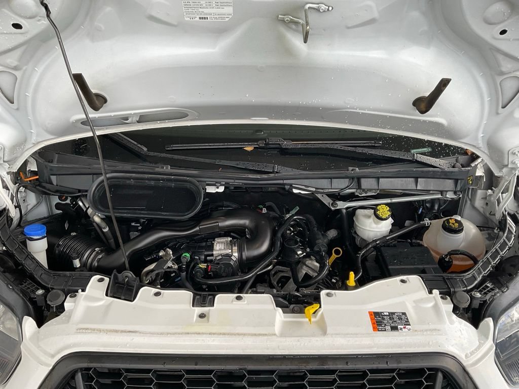 Certified 2022 Ford Transit 350 DRW RWD image 9