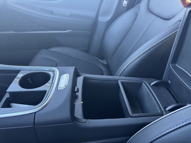 Used 2022 Hyundai Santa Fe Limited image 24