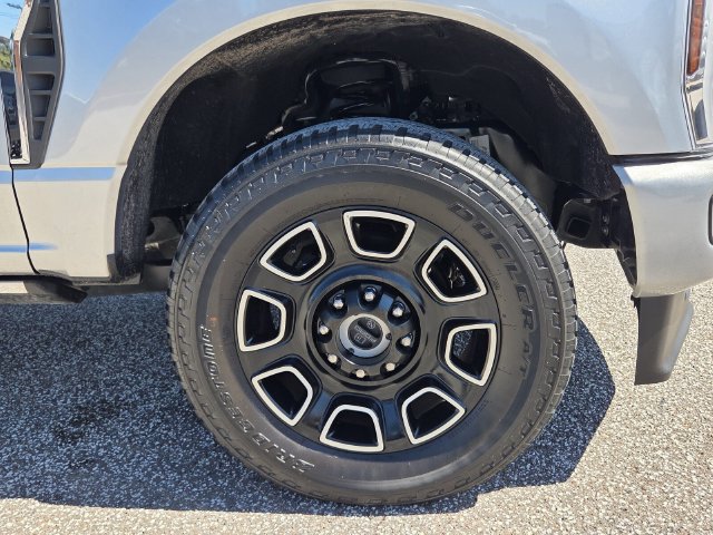 Certified 2024 Ford F250 Platinum AWD/4WD image 12