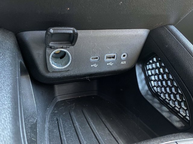 Used 2021 Chevrolet TrailBlazer LT w/ Convenience Package AWD/4WD image 27