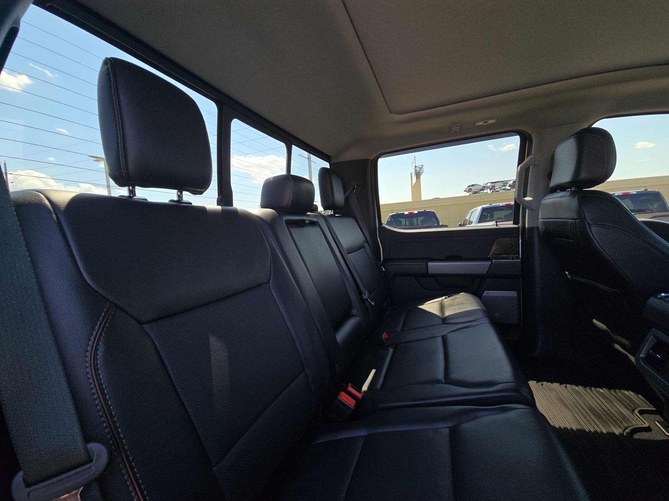 Certified 2024 Ford F250 Lariat w/ Sport Appearance Package AWD/4WD image 30