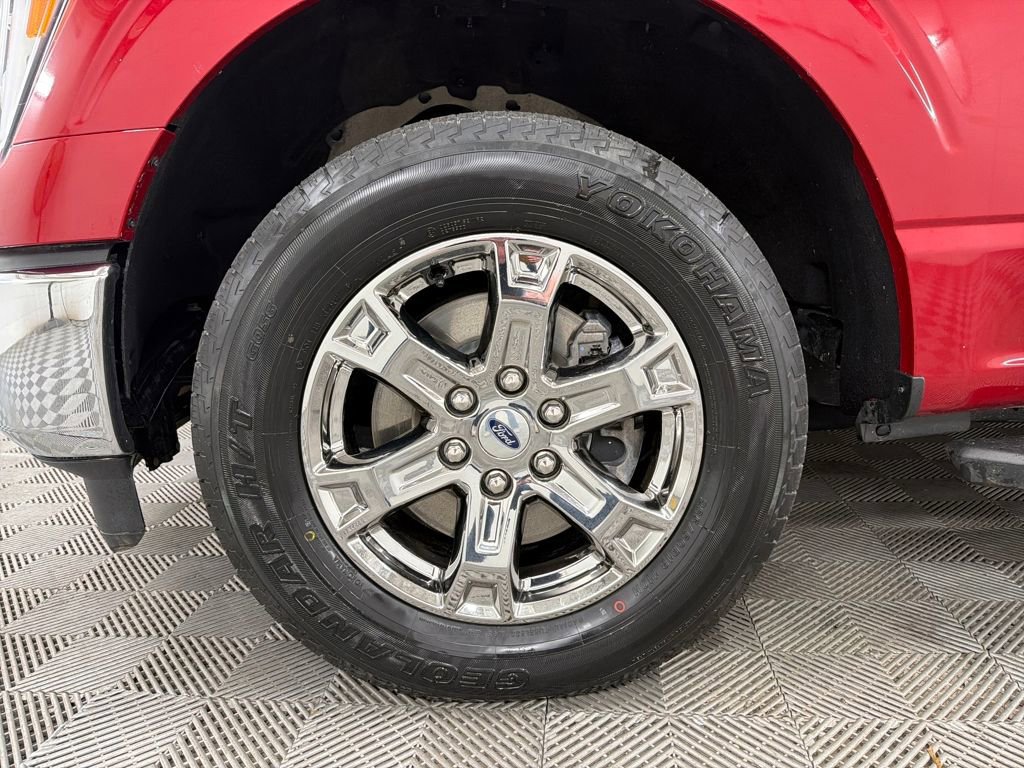 Certified 2022 Ford F150 XLT w/ Equipment Group 302A High image 15