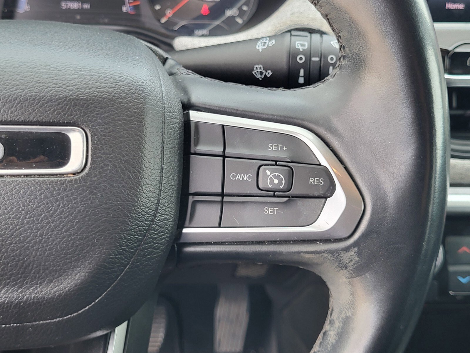 Used 2022 Jeep Compass Latitude w/ Sun and Sound Group image 29