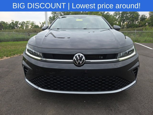 Used 2025 Volkswagen Jetta S FWD image 3