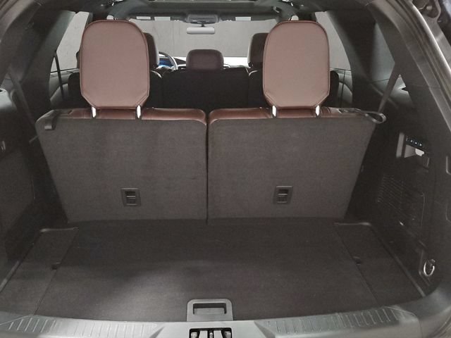 Certified 2023 Ford Explorer Platinum w/ Technology Package AWD/4WD image 26