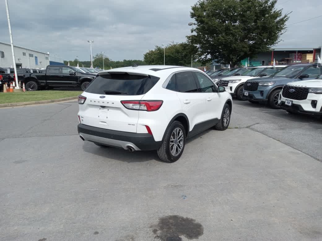 Certified 2022 Ford Escape SEL w/ Technology Package AWD/4WD image 7