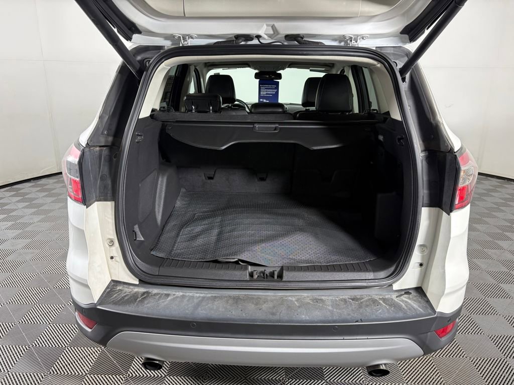 Certified 2017 Ford Escape Titanium w/ Equipment Group 301A image 31
