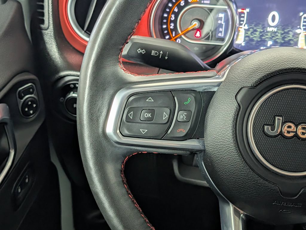 Used 2023 Jeep Wrangler Unlimited Rubicon w/ Cold Weather Group AWD/4WD image 18