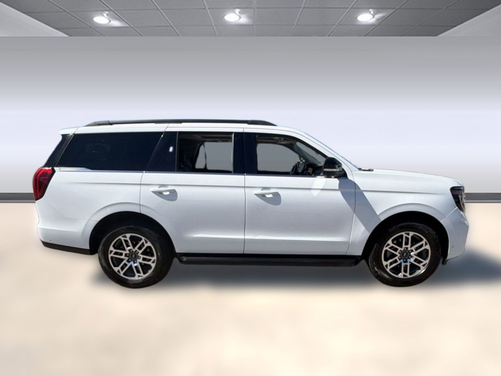 Certified 2025 Ford Expedition Active image 8